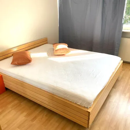 Central, Peaceful, Pleasant Apartment Helsinki