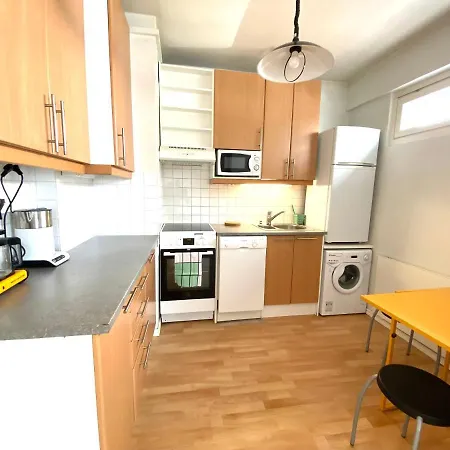 Central, Peaceful, Pleasant Daire